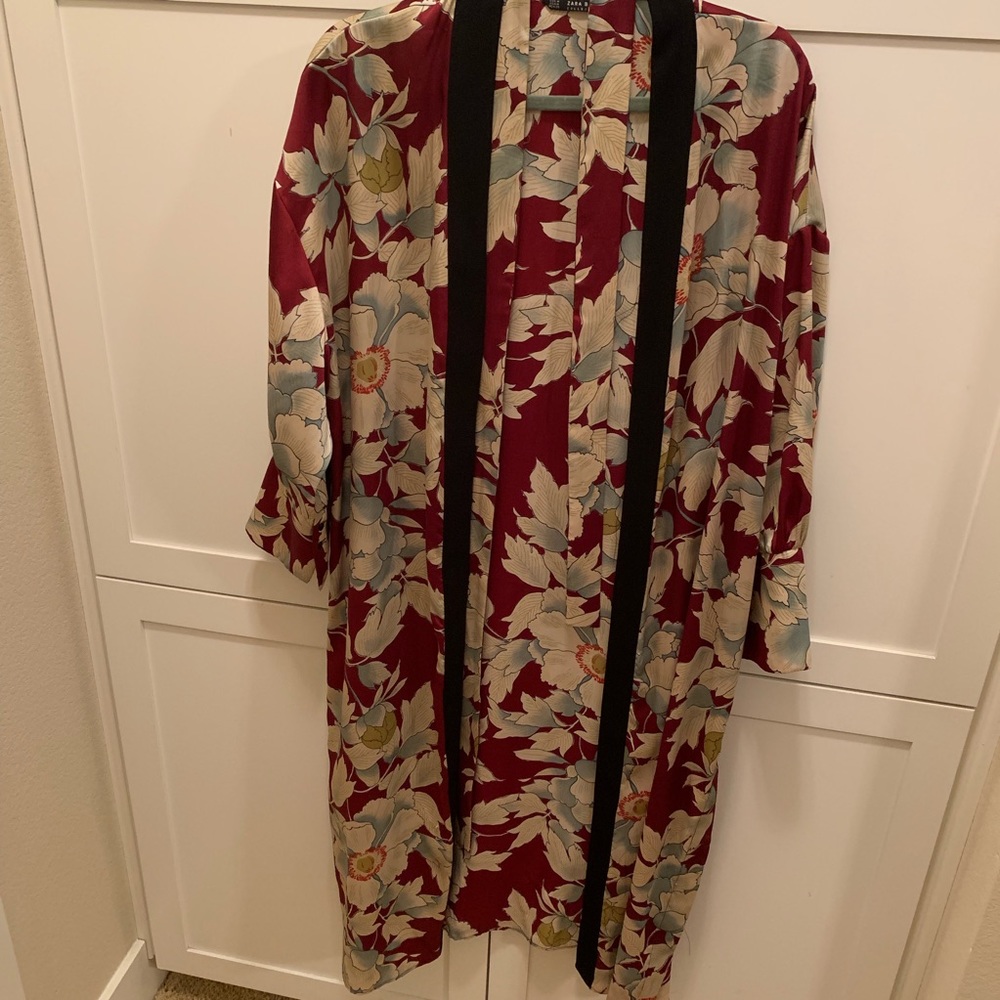 Kimono - Picture 2 of 6